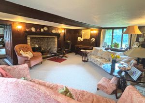 Photo 1- click for photo gallery